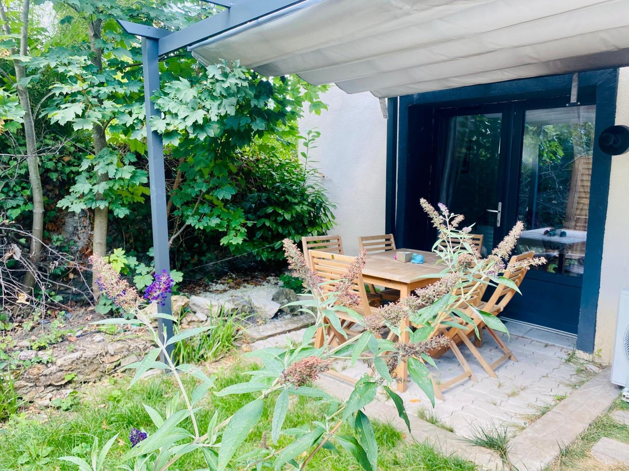 Duplex Climatise Avec Terrasse Sur Jardin